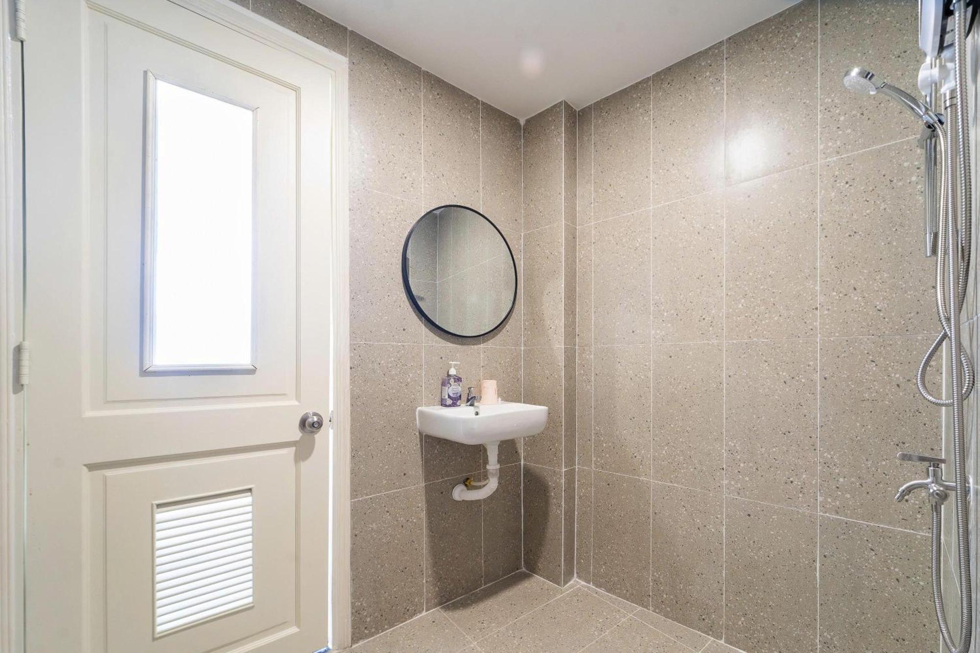 Vela Luxe Living